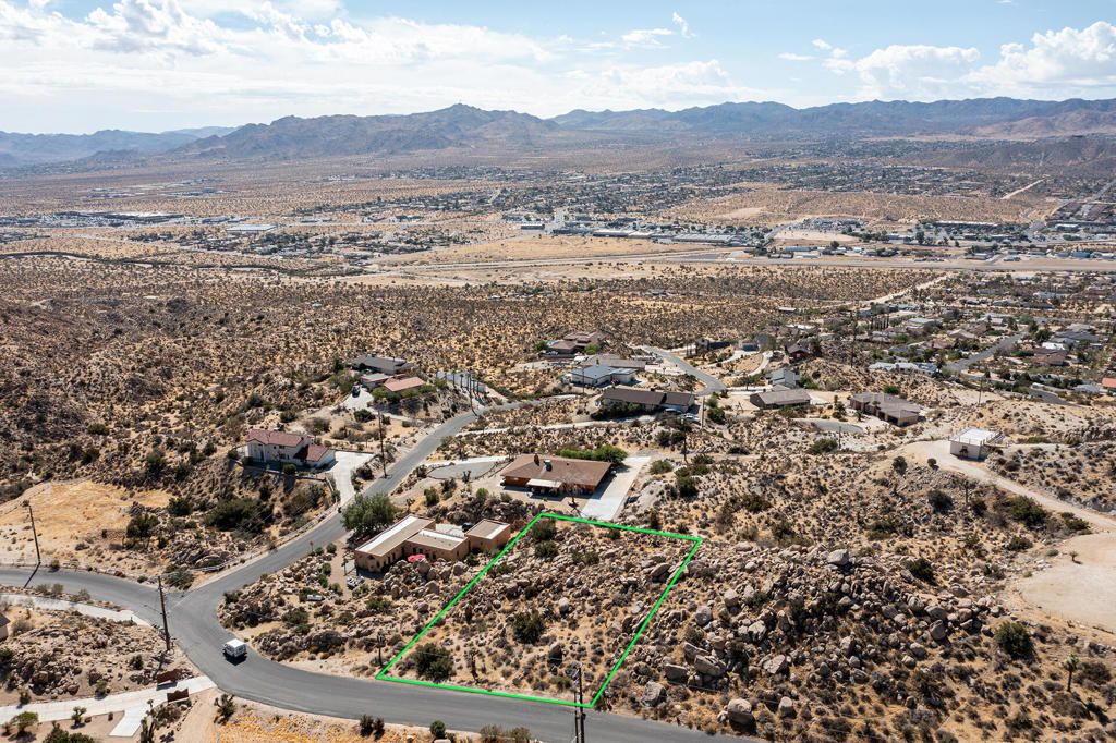 205 Bandera Road, Yucca Valley
