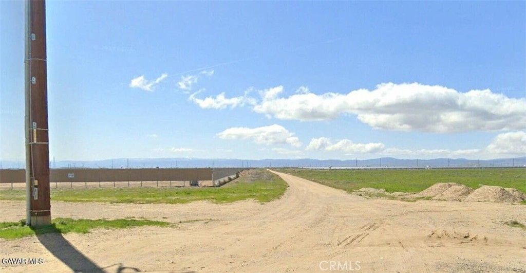 11800 Matra Avenue, Rosamond