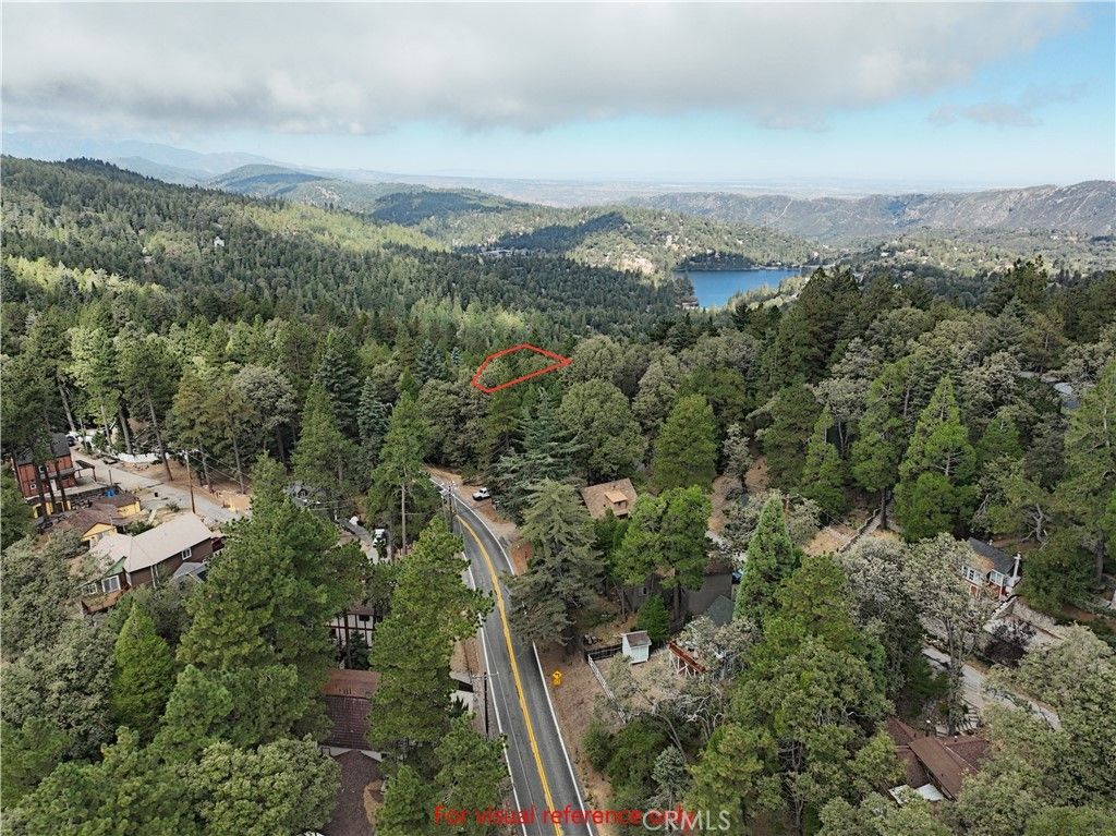 757 Scenic View Drive, Crestline