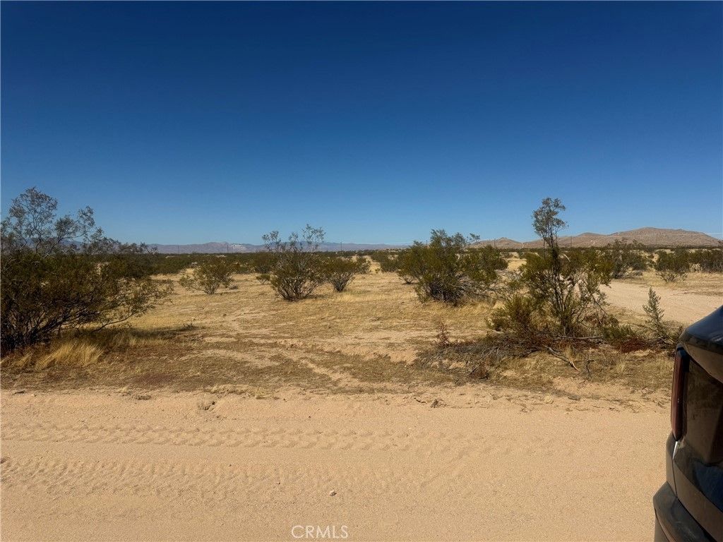 2 Orlando Drive, California City