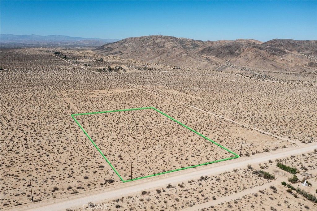 6100 Mantonya Road, 29 Palms
