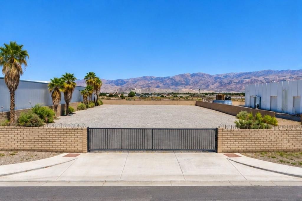 84404 Cabazon Center Drive, Indio