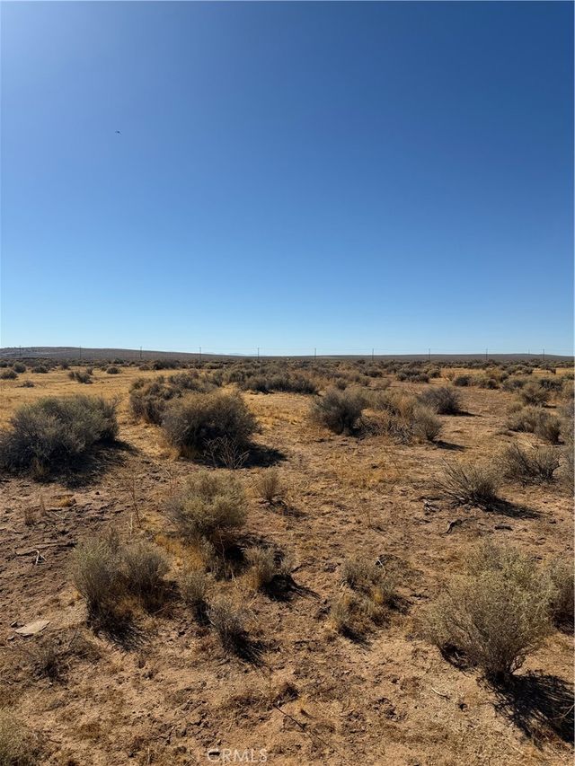 Moss Ave, California City