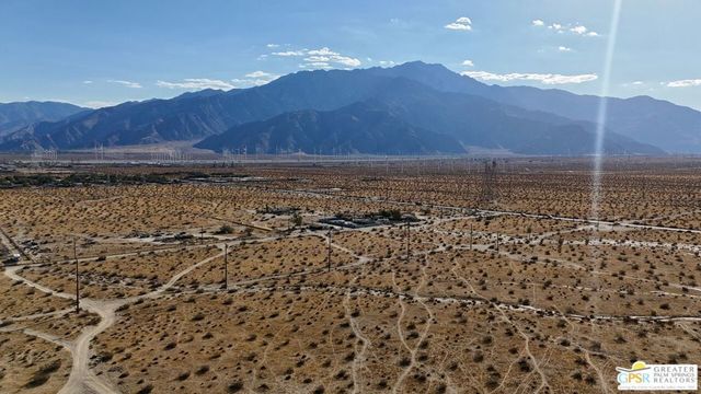 Indian Canyon Dr, Desert Hot Springs
