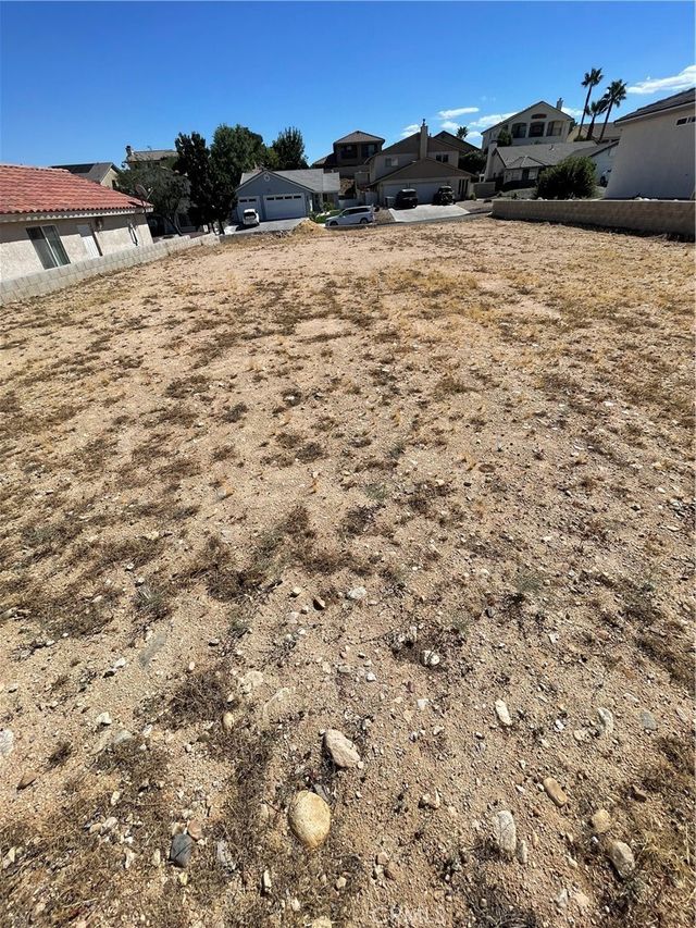 18200 Kalin Ranch Drive, Victorville