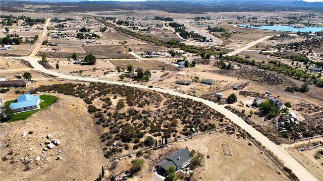 48910 Forest Springs, Aguanga