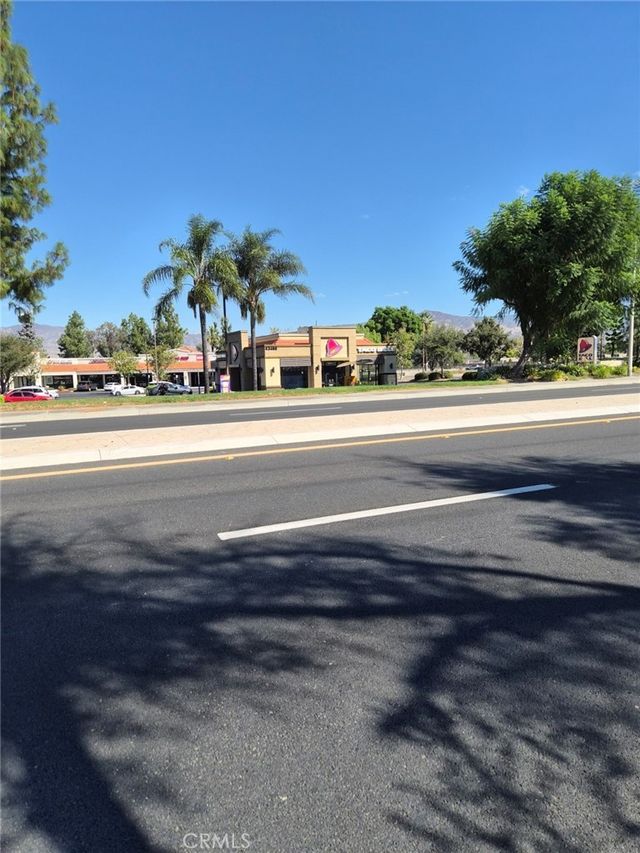 E Florida Ave, Hemet