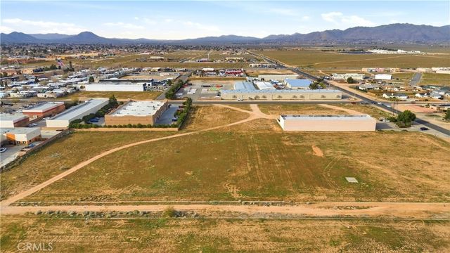 Eyota Rd, Apple Valley