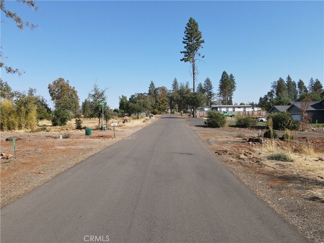 5747 Black Olive, Paradise