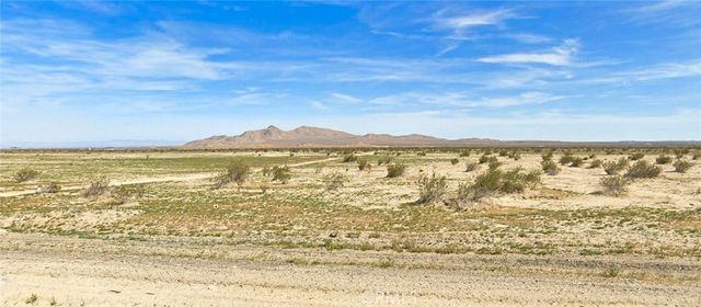 Avenue N, Palmdale