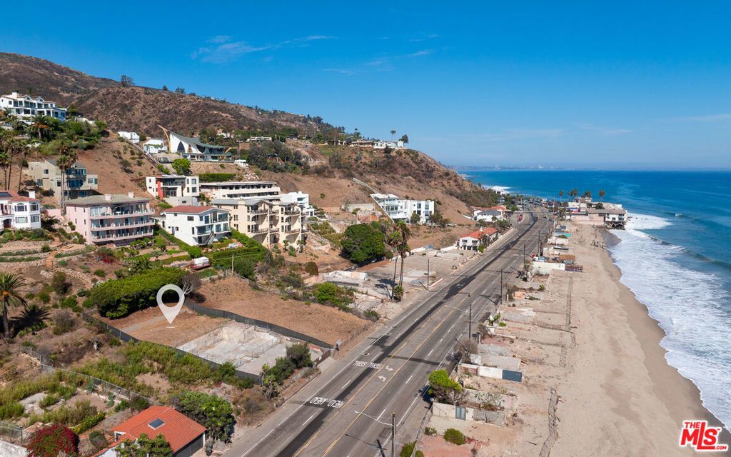 21415 Pacific Coast Highway, Malibu