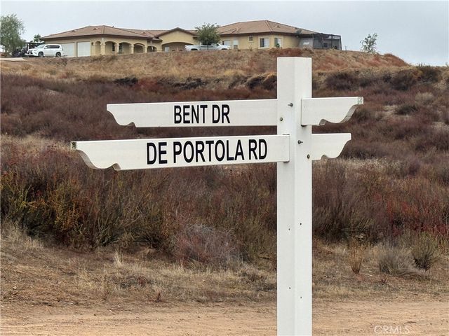 Bent Drive, Temecula