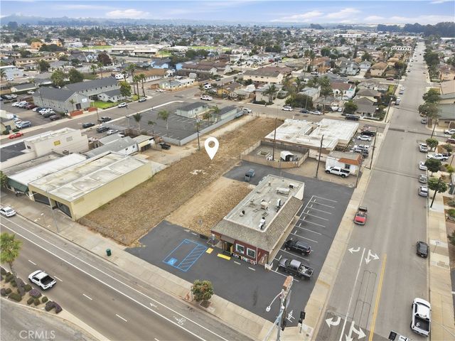 838 W Grand Ave, Grover Beach