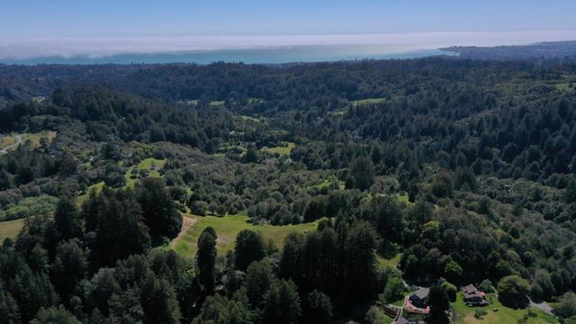 700 Valencia School Road, Aptos