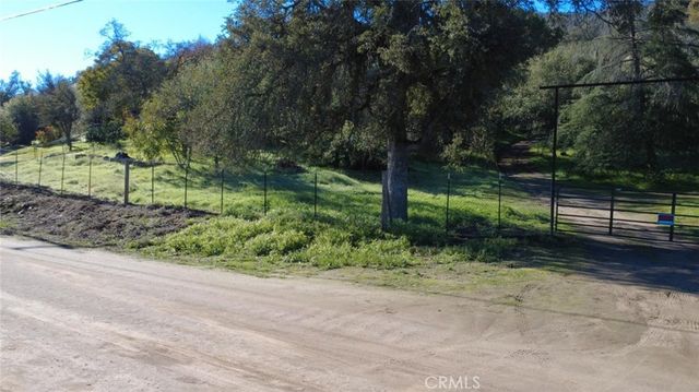 37087 Pebble, Squaw Valley