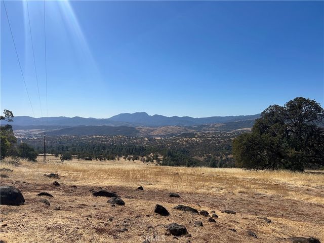 17615 Ponderosa, Lower Lake