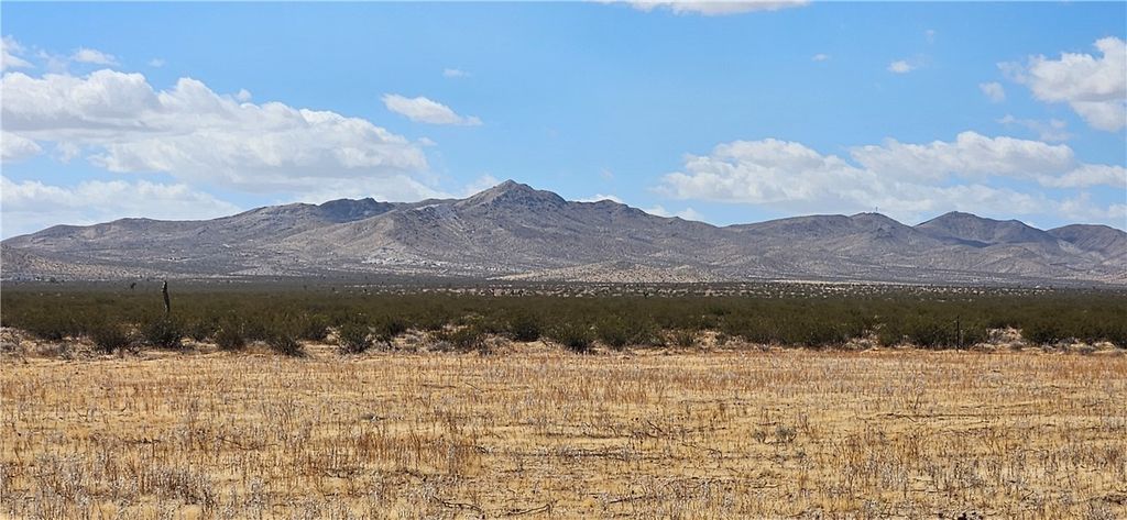 801 Hwy 395 (near), Adelanto