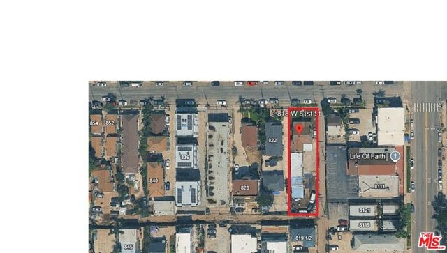 818 W 81st Street, Los Angeles
