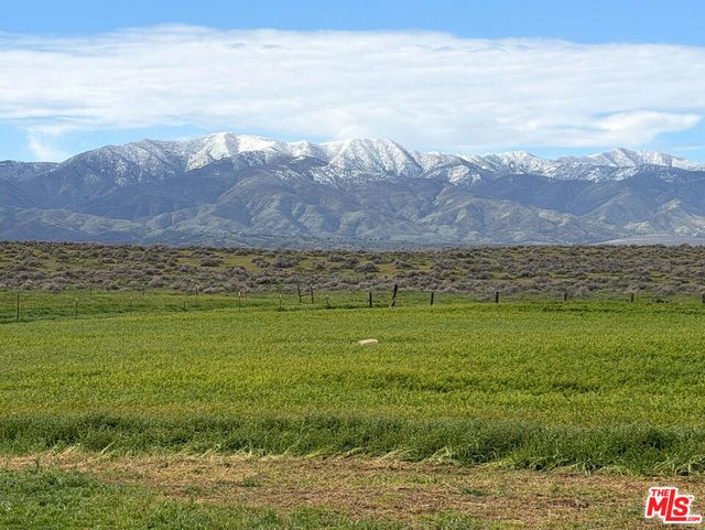 166 Russell Ranch Highway, New Cuyama