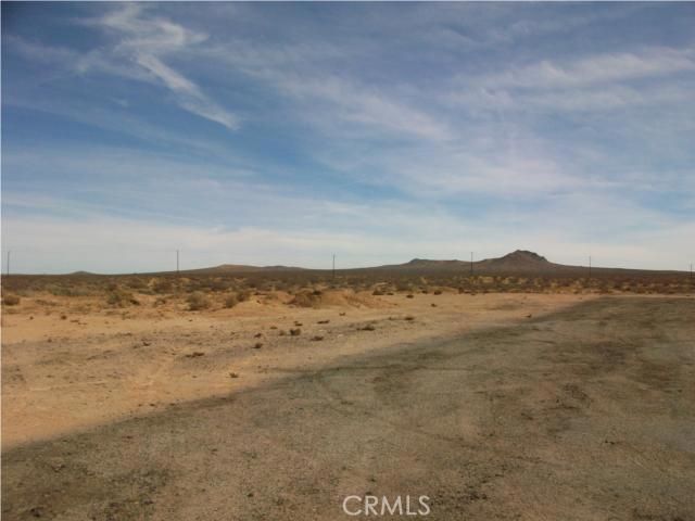 000000, California City