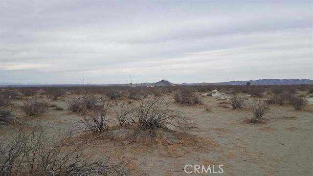 Powerline Road, Adelanto