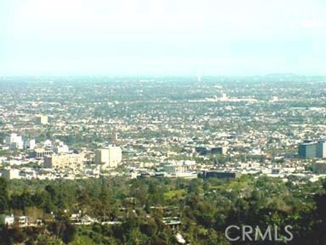 1740 Summitridge Drive, Beverly Hills