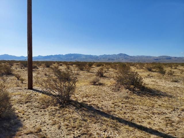 1 Coventry Street, Newberry Springs