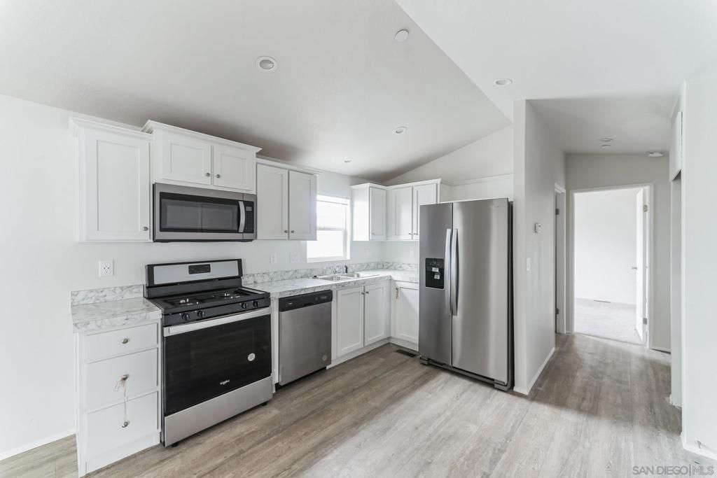 25521 N Lincoln Avenue # 22, Hemet