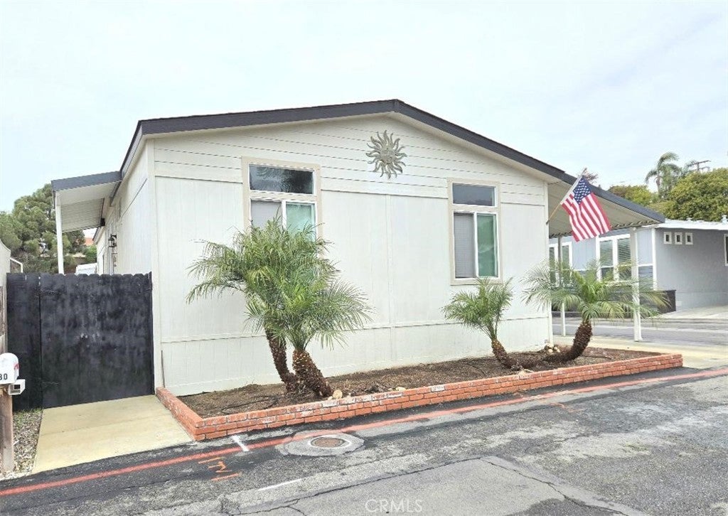 Photo of Listing #OC25025759