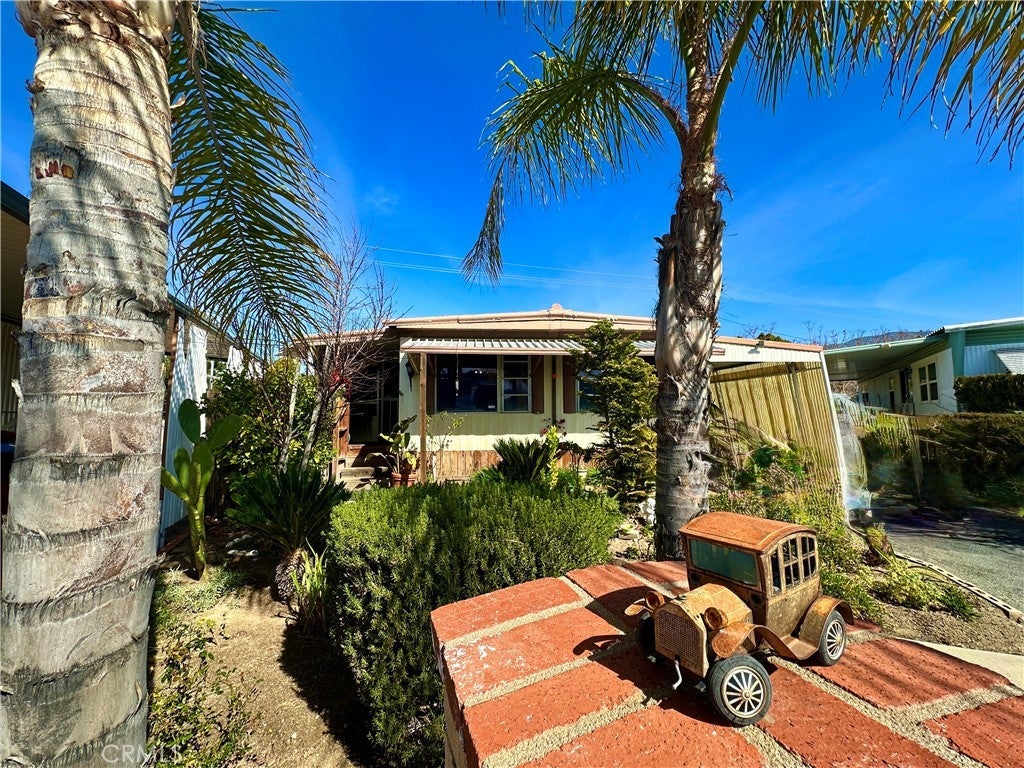 Photo of Listing #SW25037588