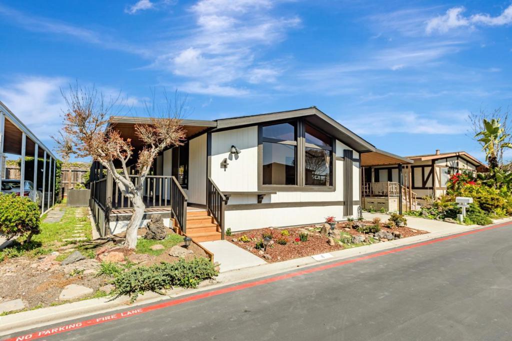 Photo of Listing #ML81997070