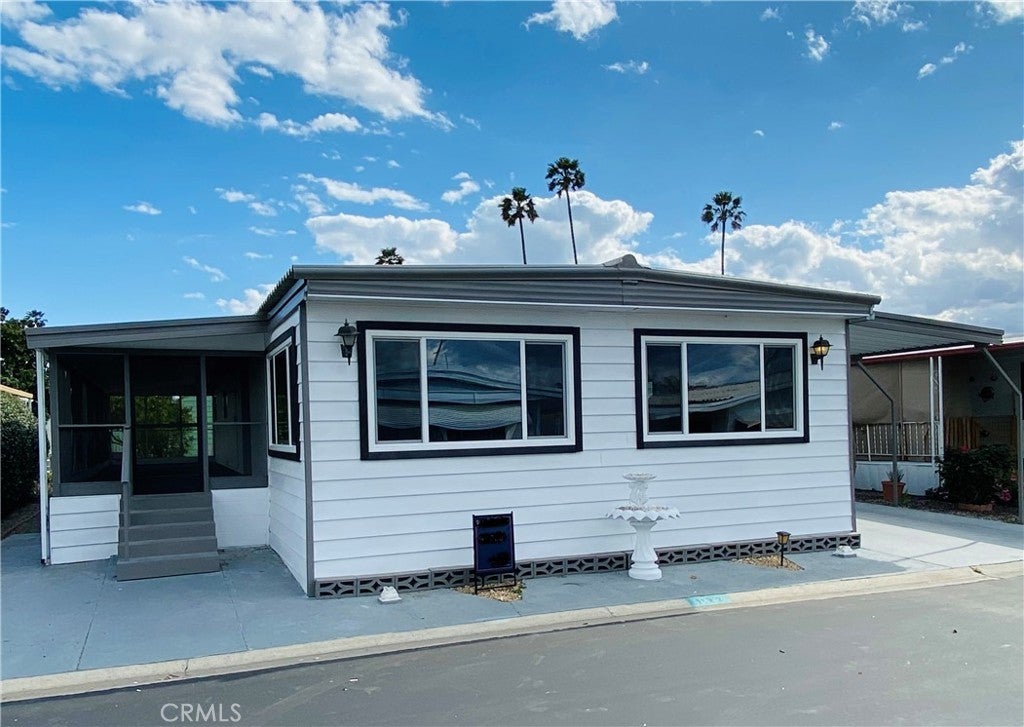 Photo of Listing #IV25071541