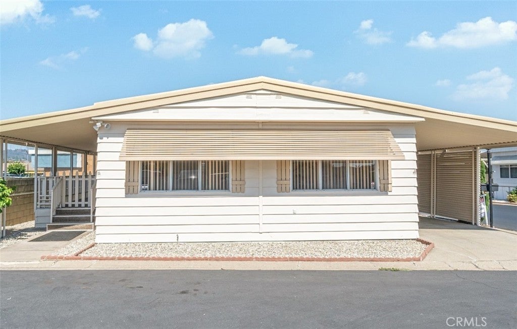 Photo of Listing #TR25086273