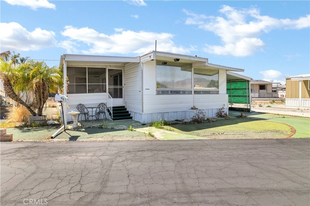 Photo of Listing #SW25090257