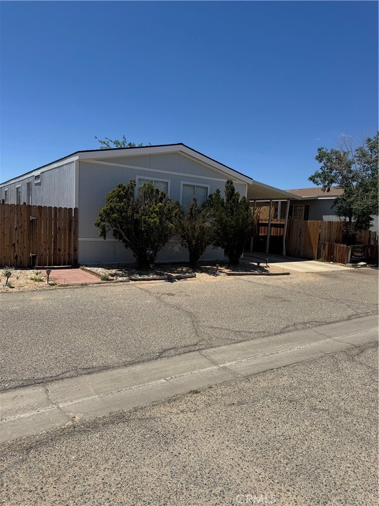 21732 Wisteria Street, California City