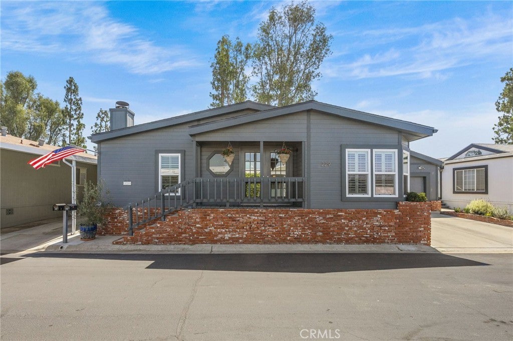 Photo of Listing #PW25139155