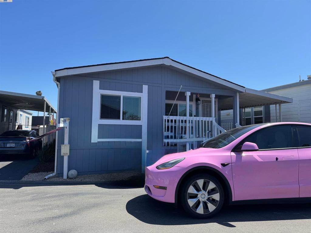 Photo of Listing #41104017