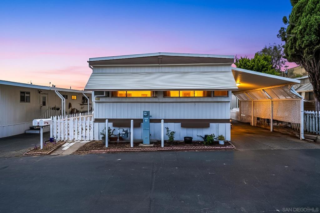 351 Bradley Ave # Spc 57, El Cajon