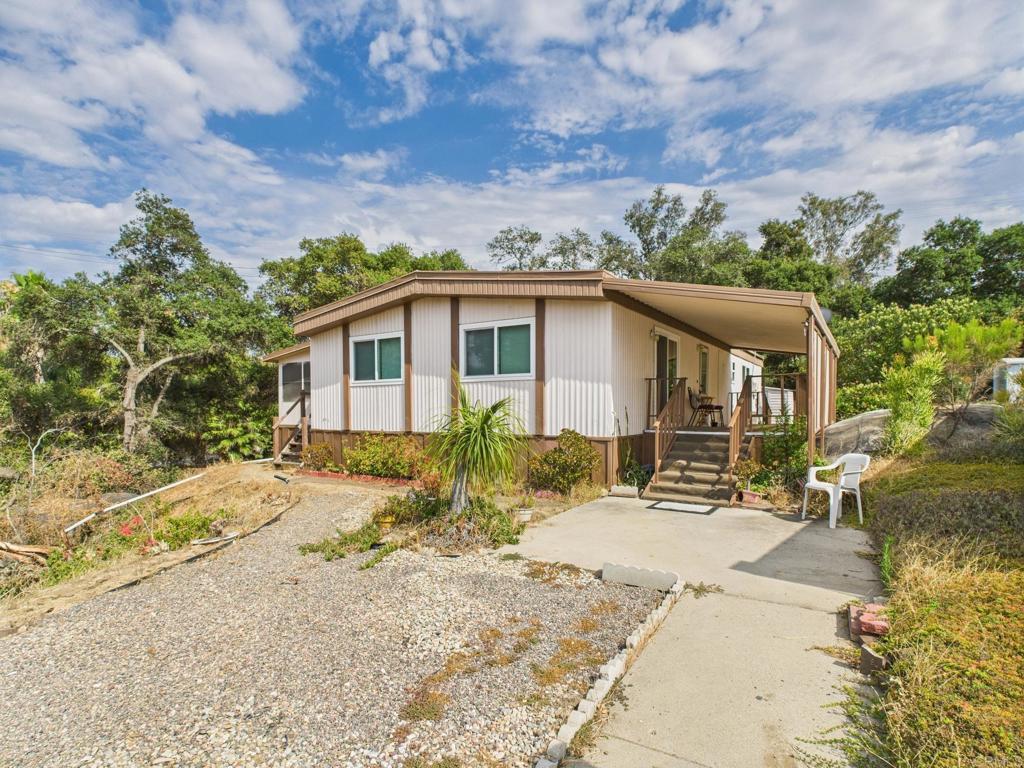 Photo of Listing #PTP2505462