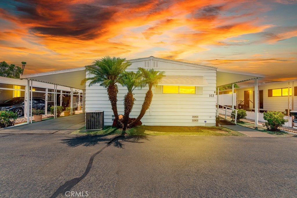 Photo of Listing #SW25146367