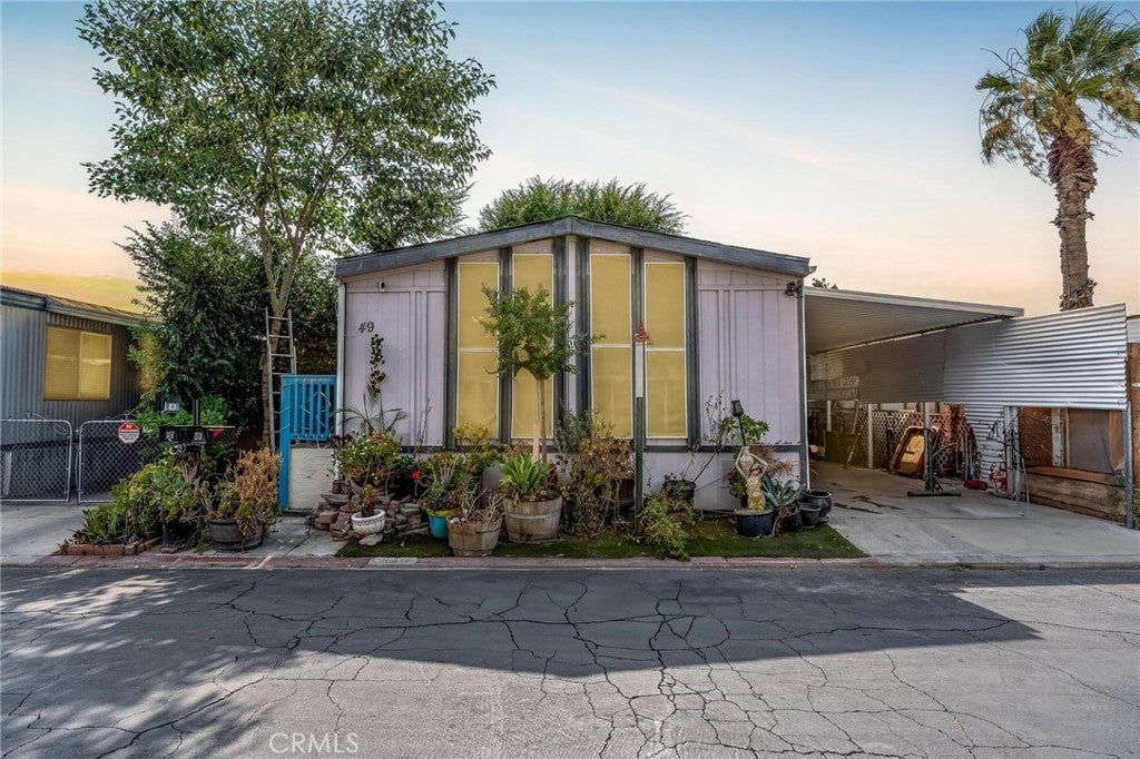 Photo of Listing #SW25165622