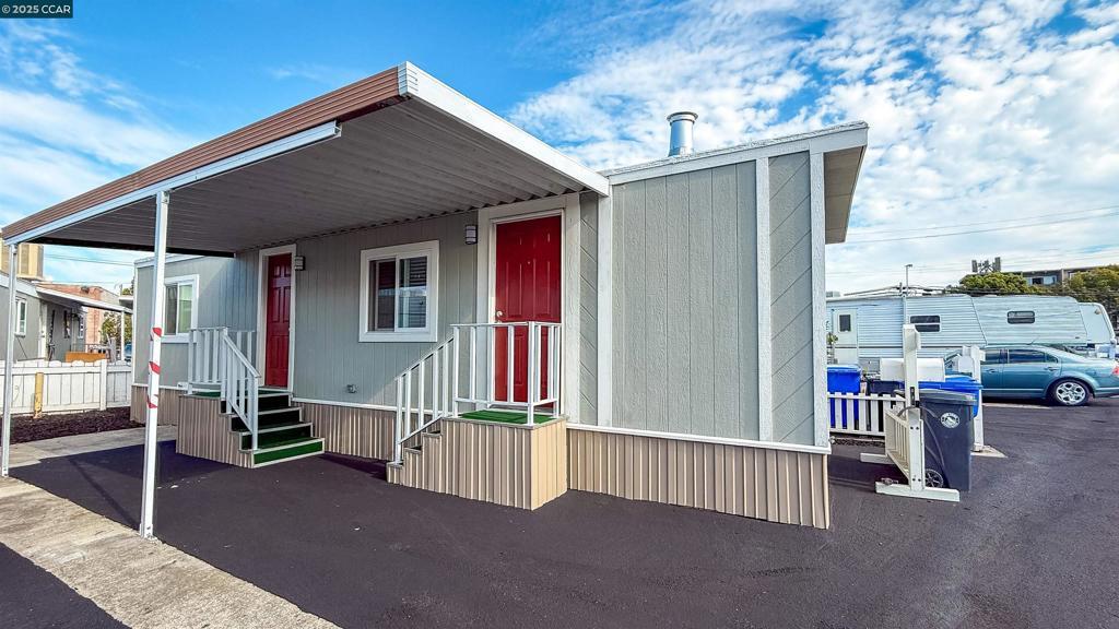 747 Lewelling Blvd, San Leandro