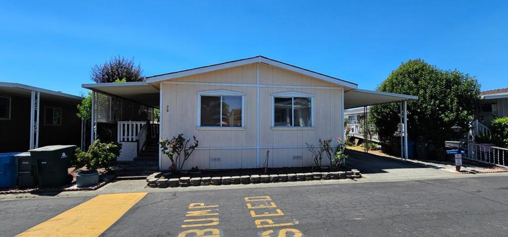 500 10th Street, Gilroy