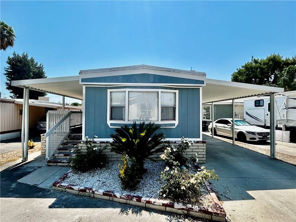 220 Elk St # 118, Hemet