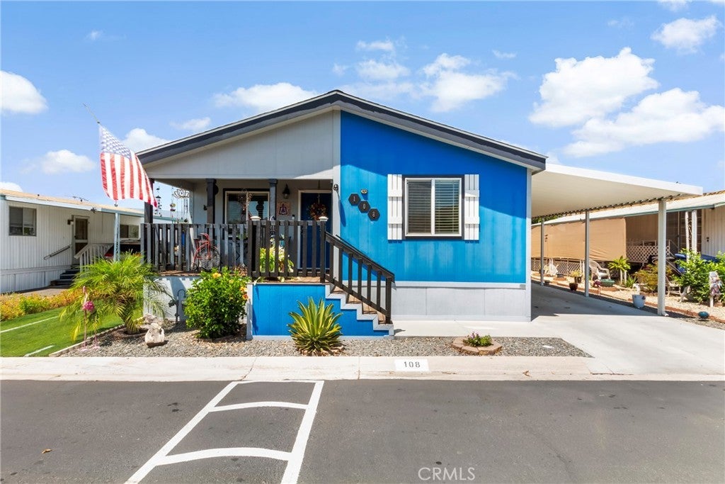 Photo of Listing #IV25181351