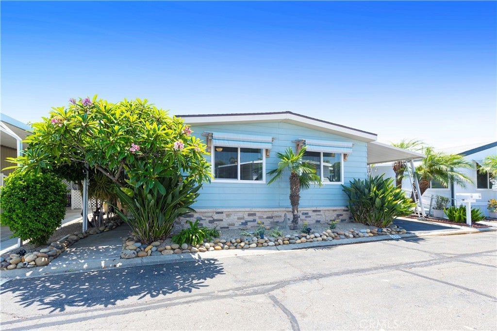 Photo of Listing #OC25182432