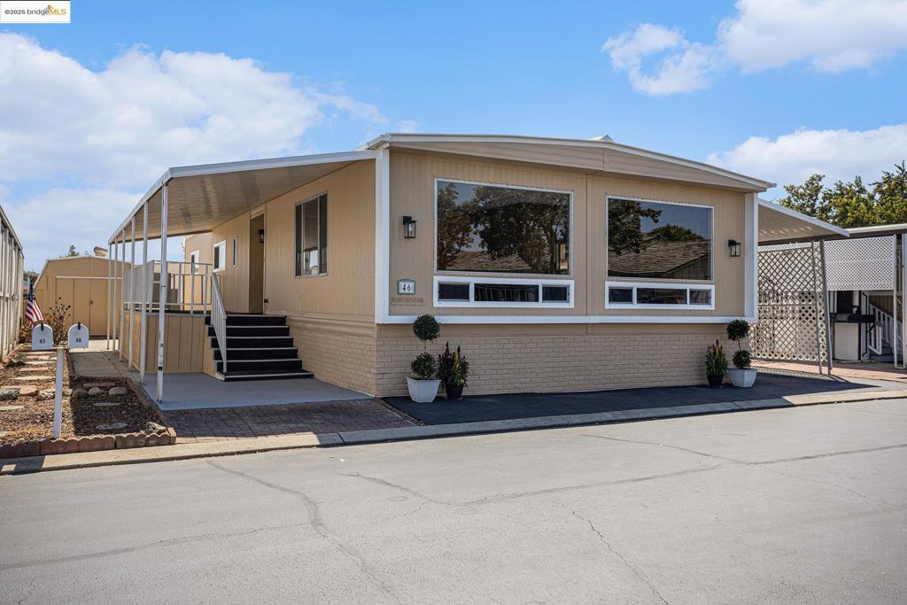 3660 Walnut Blvd, Brentwood