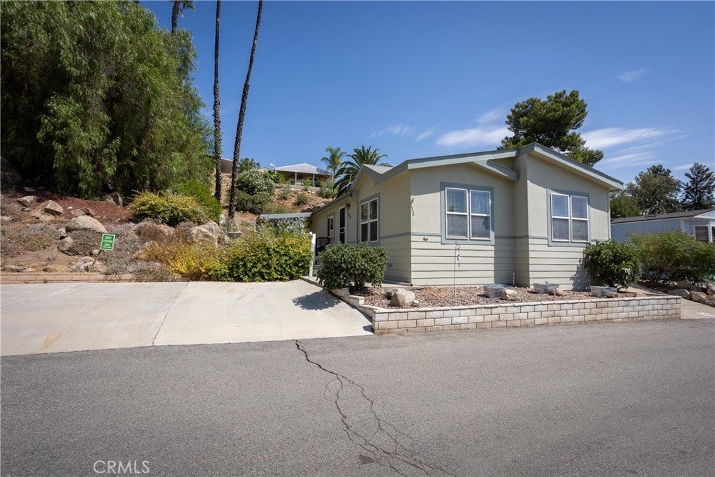 Photo of Listing #CV25190639