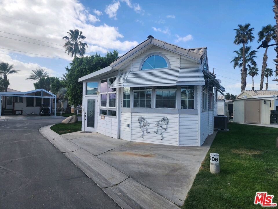84136 Avenue 44 # 306, Indio