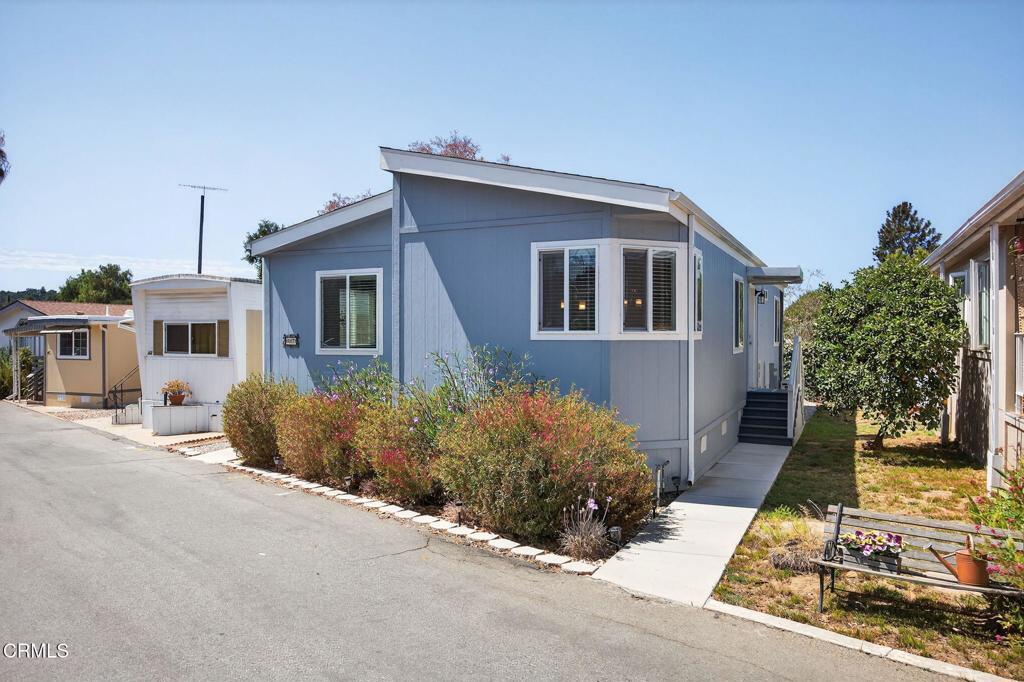 Photo of Listing #V1-32004